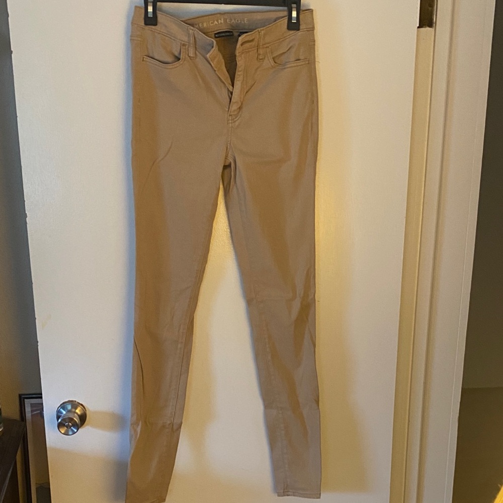 American Eagle Outfitters Khaki Skinny Pants